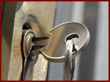 Locksmith Lock Store Griffith, IN 219-310-2837 Locksmith Lock Store Griffith, IN 219-310-2837 - 2-lock-and-key