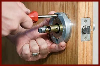 Locksmith Lock Store Griffith, IN 219-310-2837 - 10-residential-lockouts